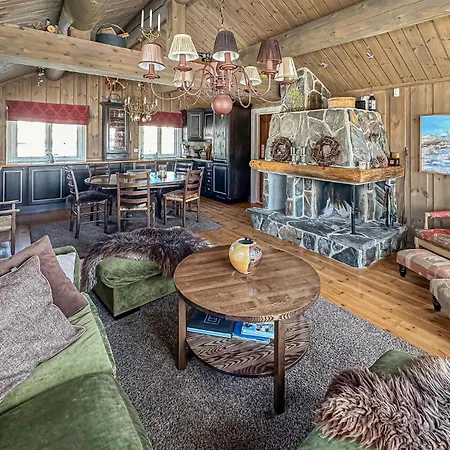 Holiday home Stunning In With Sauna Beitostolen