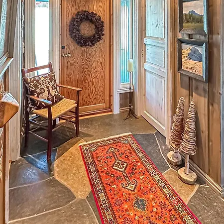 Holiday home Stunning In With Sauna Beitostolen